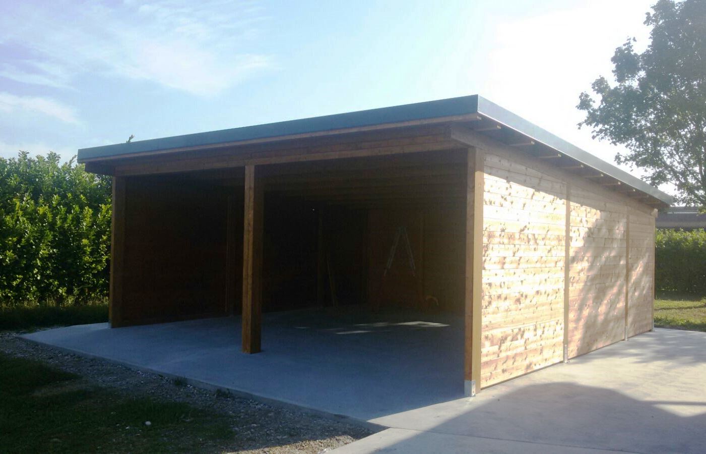 Modelli box auto in legno