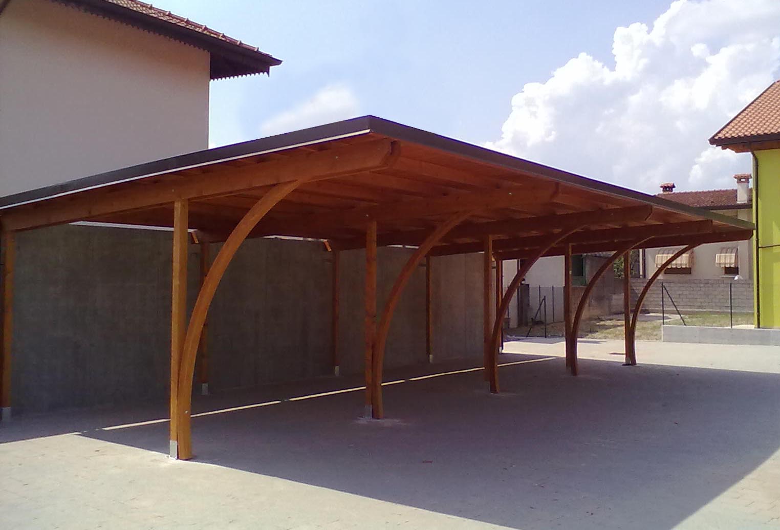 Modelli box auto in legno