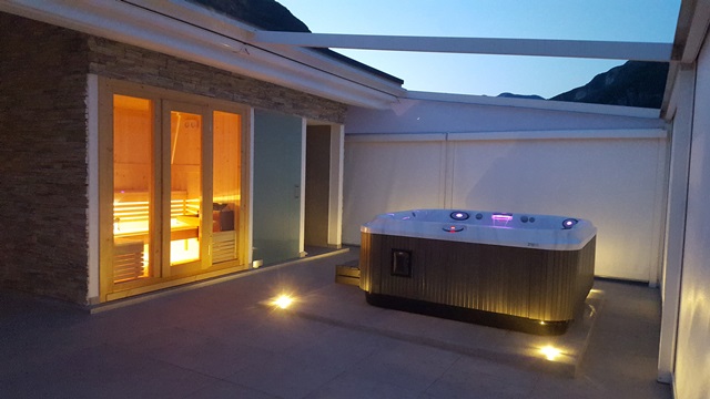 sauna da esterno con vasca 2017 fontana